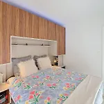 Henri Camille Re -wios- 2 Bedrooms - Huge Terrace Sea View * Канны