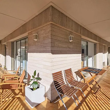 Henri Camille Re -wios- 2 Bedrooms - Huge Terrace Sea View Дом отдыха *