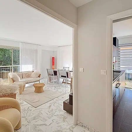 Henri Camille Re -wios- 2 Bedrooms - Huge Terrace Sea View Дом отдыха Канны